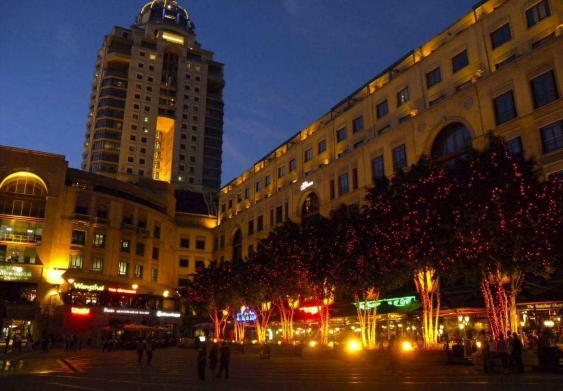 Апартаменты 801 Michelangelo Towers Йоханнесбург Экстерьер фото